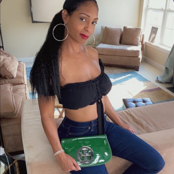 Tory Burch Handbags - Tory Burch Clutch